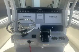 Thumbnail von Boston Whaler 280 Outrage