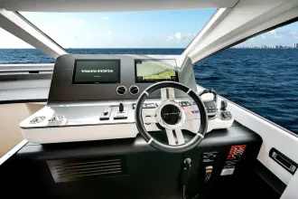 Thumbnail von Azimut 68