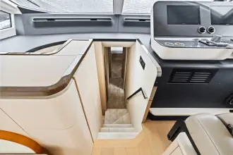 Thumbnail von Azimut 68