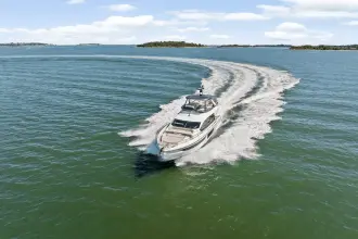 Thumbnail von Azimut 68