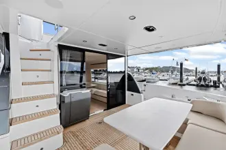 Thumbnail von Azimut 68