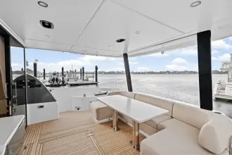 Thumbnail von Azimut 68