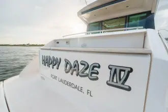 Thumbnail von Tiara Yachts 53 Coupe Happy Daze IV