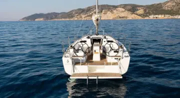 Thumbnail von Beneteau Oceanis 34.1