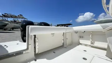 Thumbnail von Boston Whaler 280 Outrage