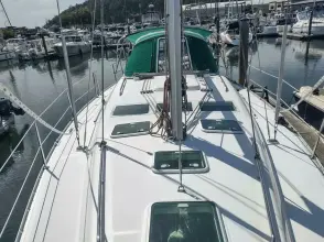 Thumbnail von Beneteau Oceanis Clipper 393 RAREBIRD