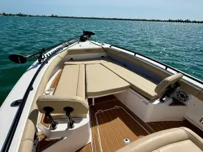 Thumbnail von Everglades 273 CC