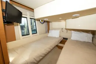 Thumbnail von Azimut 42