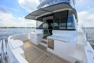 Thumbnail von Riviera Sports Motor Yacht 46