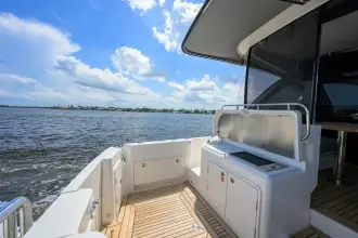 Thumbnail von Riviera Sports Motor Yacht 46