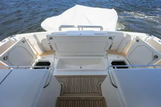 Thumbnail von Riviera Sports Motor Yacht 46