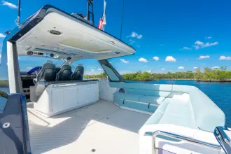 Thumbnail von Azimut 48