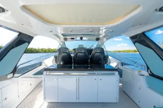 Thumbnail von Azimut 48