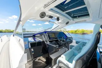 Thumbnail von Azimut 48