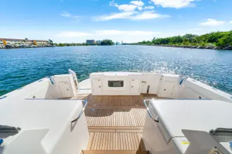 Thumbnail von Riviera 50 Sports Motor Yacht