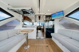 Thumbnail von Riviera 50 Sports Motor Yacht