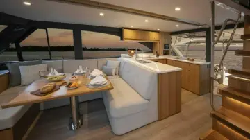 Thumbnail von Riviera Sports Motor Yacht 58