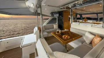 Thumbnail von Riviera Sports Motor Yacht 58