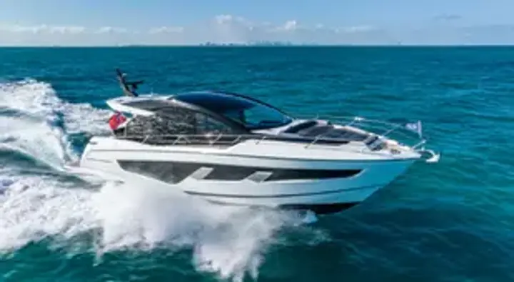 Sunseeker Predator 65