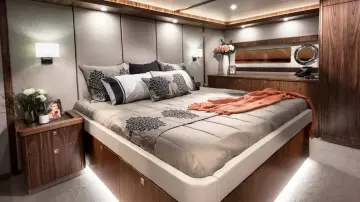 Thumbnail von Riviera 68 Sports Motor Yacht