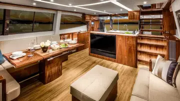 Thumbnail von Riviera 68 Sports Motor Yacht