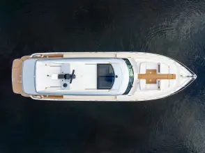 Thumbnail von Riviera 6800 Sport Yacht