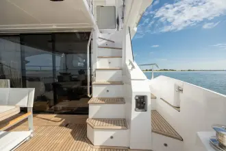 Thumbnail von Azimut 60 Fly