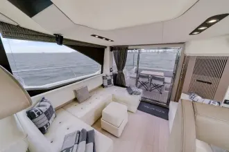 Thumbnail von Azimut 50