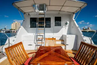 Thumbnail von Hatteras 65 Convertible