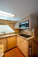 Thumbnail von Hatteras 65 Convertible