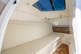 Thumbnail von Boston Whaler 320 Vantage