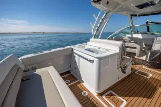 Thumbnail von Boston Whaler 320 Vantage
