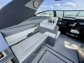 Thumbnail von Cruisers Yachts 34 GLS OB