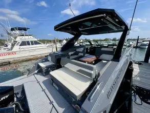 Thumbnail von Cruisers Yachts 34 GLS OB