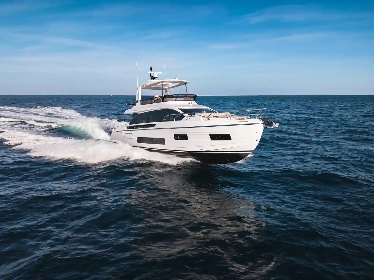 Azimut 62