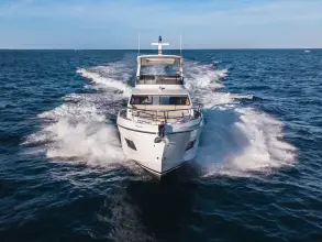 Thumbnail von Azimut 62