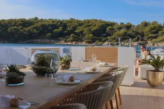 Thumbnail von Canados Expedition Yacht OCEANIC 143