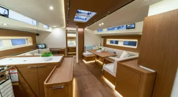 Thumbnail von Beneteau Oceanis Yacht 54