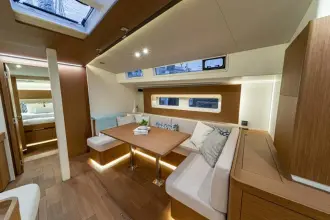 Thumbnail von Beneteau Oceanis Yacht 54