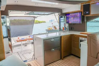 Thumbnail von Cruisers Yachts 45 Cantius Alexandria 3X