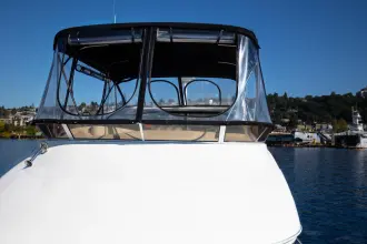 Thumbnail von Meridian 341 Sedan