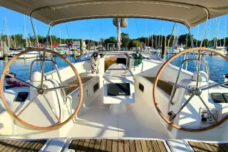 Thumbnail von Beneteau Oceanis 40