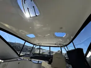 Thumbnail von Meridian 441 Sedan