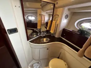 Thumbnail von Meridian 441 Sedan