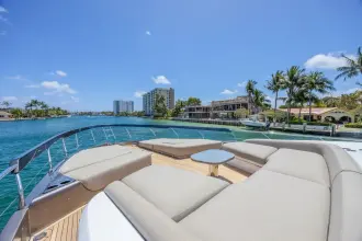 Thumbnail von Azimut S8 NO TIME TO DIE