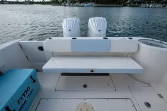 Thumbnail von Robalo R302 MIMI TOO