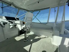 Thumbnail von Topaz 40 Express Offshore Office