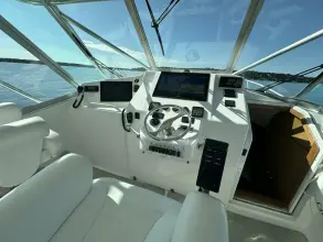 Thumbnail von Topaz 40 Express Offshore Office