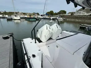 Thumbnail von Axopar 28 Cabin Macchina