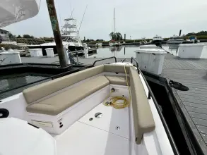 Thumbnail von Axopar 28 Cabin Macchina